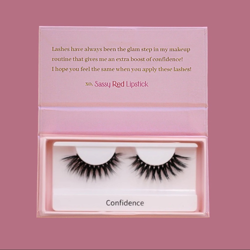 B.lashed X Sassy Red Lipstick Confidence Lashes